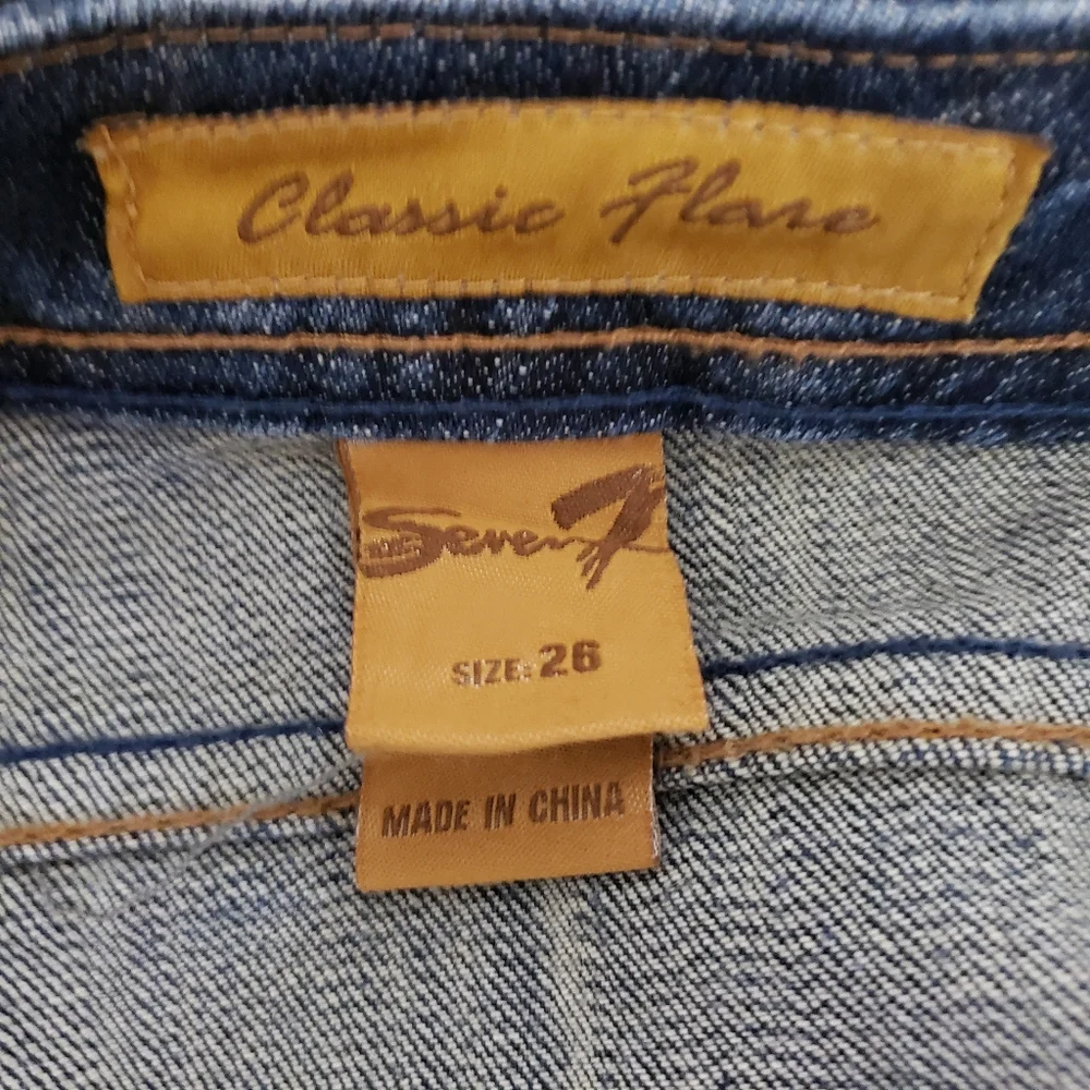 Seven7 Classic Flare Jeans 👖 - Picture 6 of 7